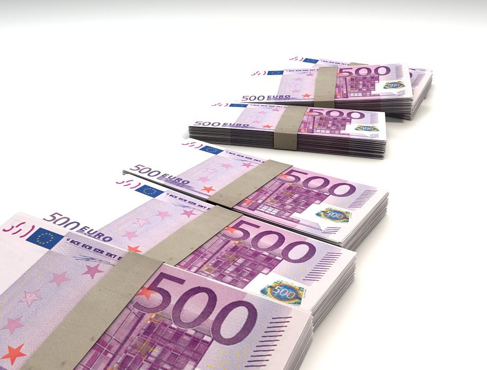 Comprare auto a basse emissioni oggi è più facile, grazie agli incentivi regionali che si sommano a quelli stataliComprare auto a basse emissioni oggi è più facile, grazie agli incentivi regionali che si sommano a quelli statali